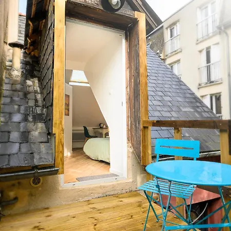 Independante Hypercentre Bed & Breakfast Tours